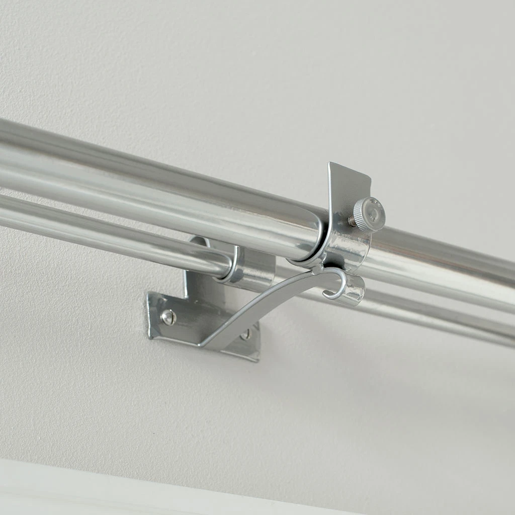 25/12mm Double Pole Centre Bracket In Mercury 2 25/12mm Double Pole Centre Bracket In Mercury - Image 2