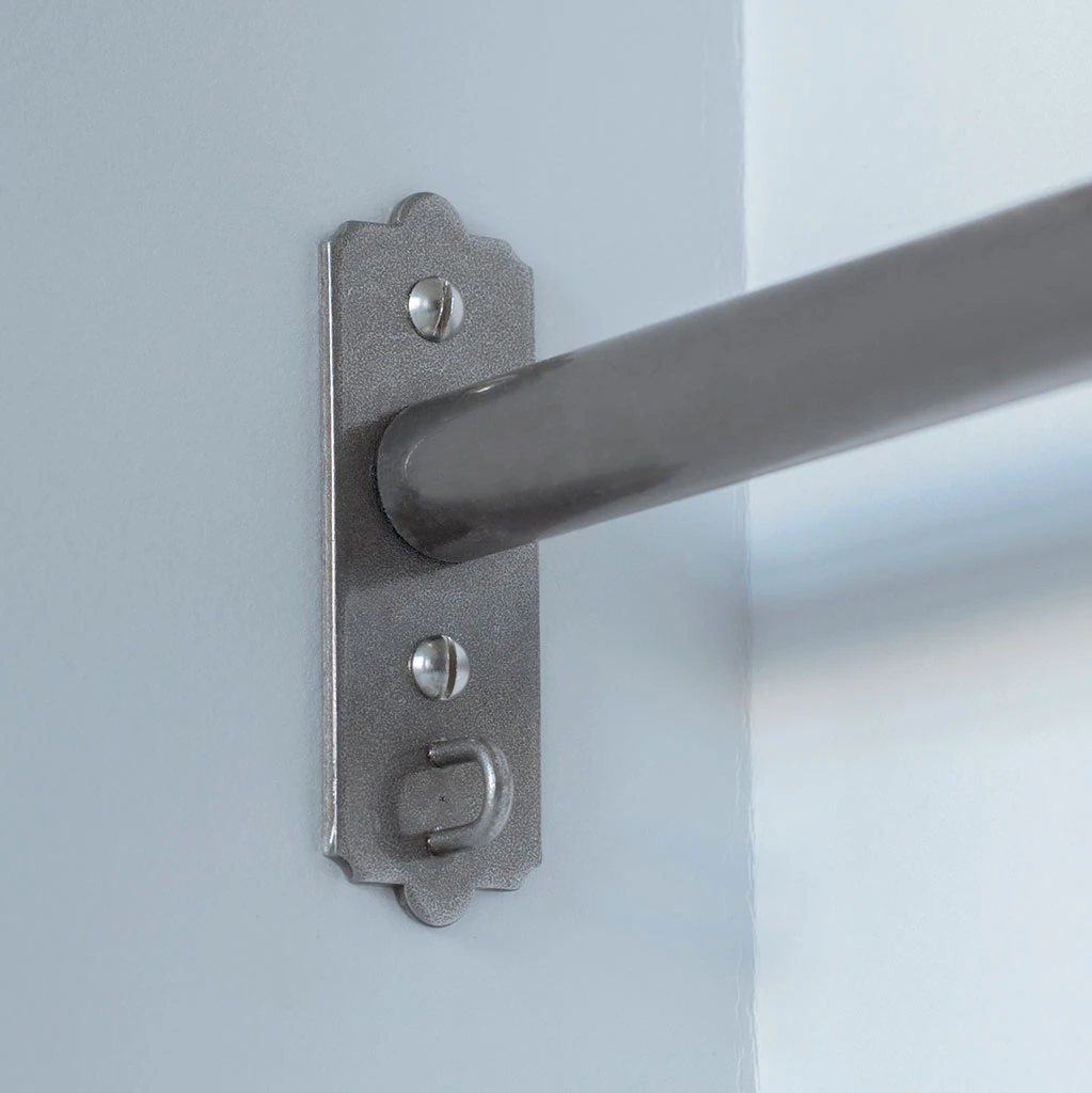 25mm Brett Recess Bracket In Polished 2 25mm Brett Recess Bracket In Polished - Image 2